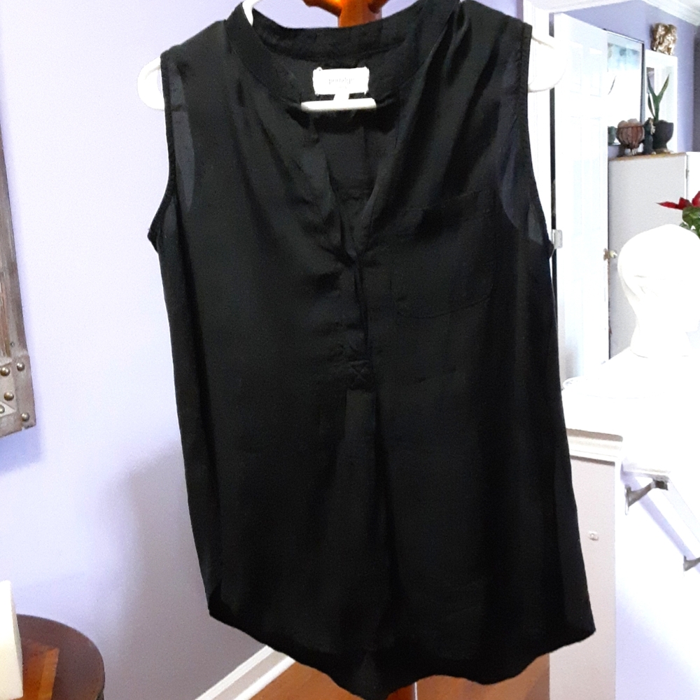 Porridge Ladies Black Tunic ( Blouse) Size Small.